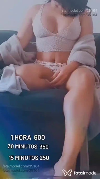 Acompanhante mulher com cabelo castanho de olhos castanhos em Vitória da Conquista - Sheron