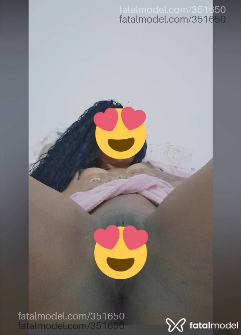 Acompanhante mulher morena (o) de olhos mel - Yara kali