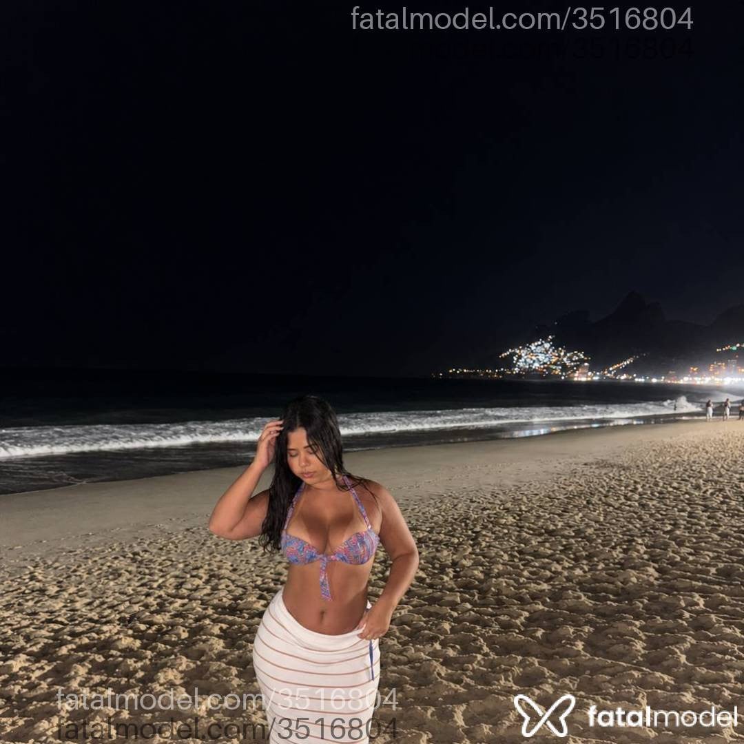 Acompanhante mulher morena (o) de olhos pretos - Sofia