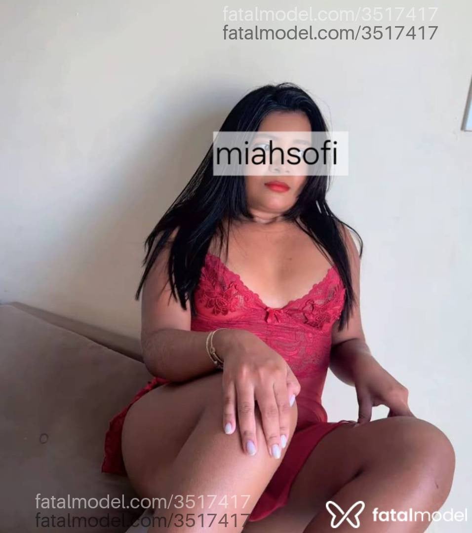 Acompanhante mulher morena (o) de olhos pretos - Miah Sof