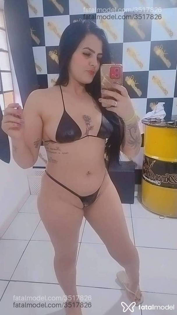 Acompanhante mulher morena (o) de olhos pretos - Priscila