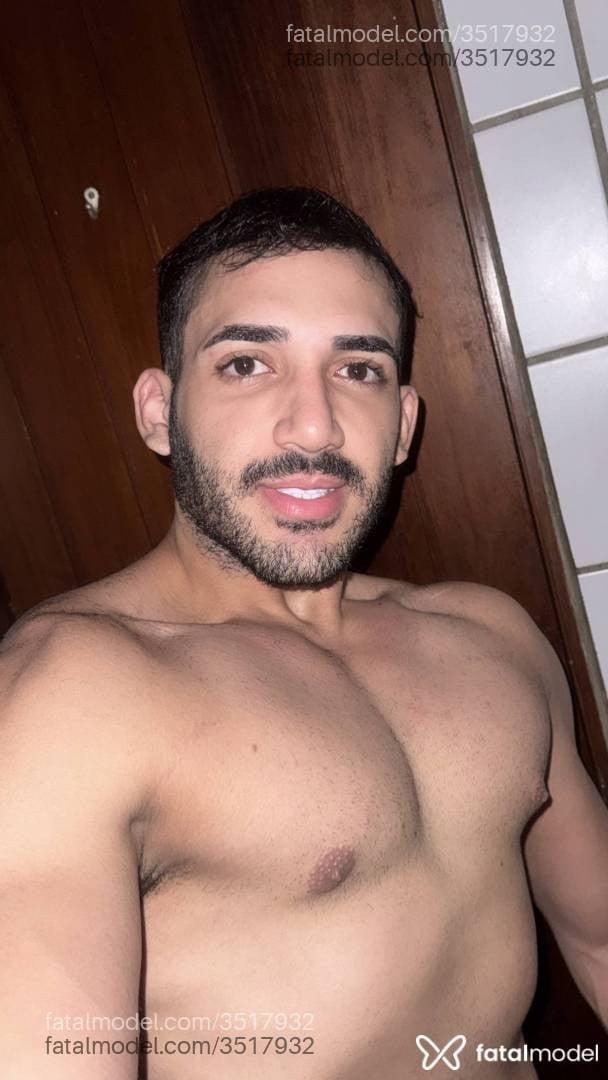 Acompanhante homem morena (o) de olhos castanhos - Gabriel Silva