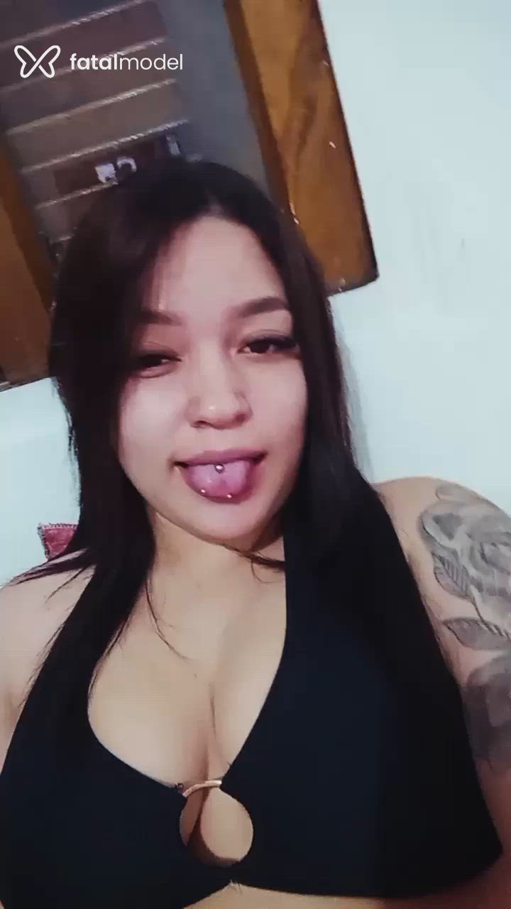 Acompanhante mulher morena (o) de olhos castanhos - Larissa Bitencourt