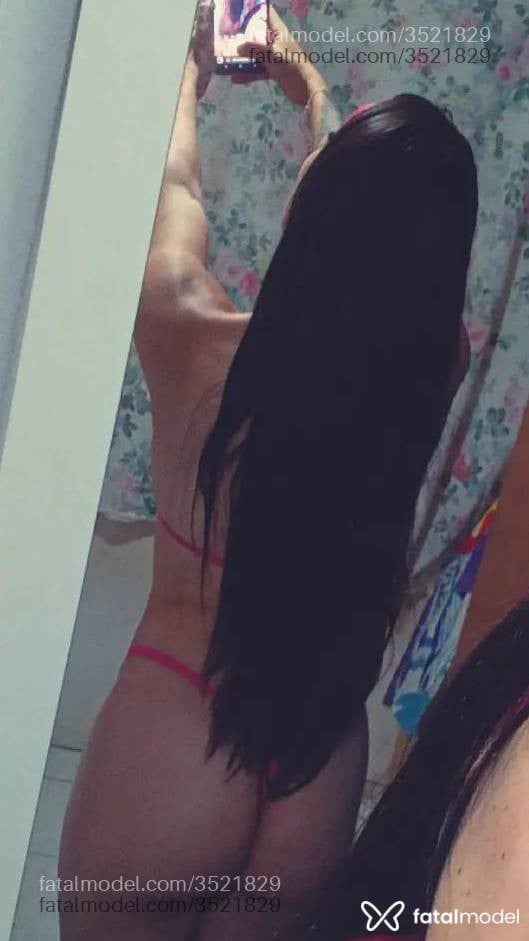Acompanhante mulher morena (o) de olhos castanhos - Bruna Gonçalves
