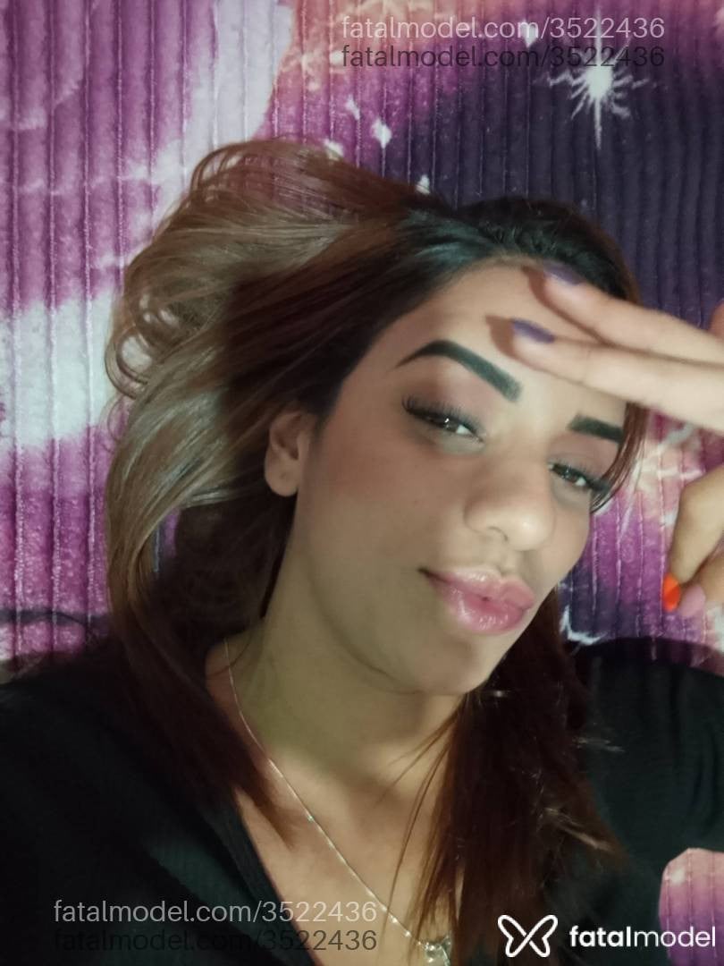 Acompanhante mulher ruiva (o) de olhos castanhos - Yara Avelar