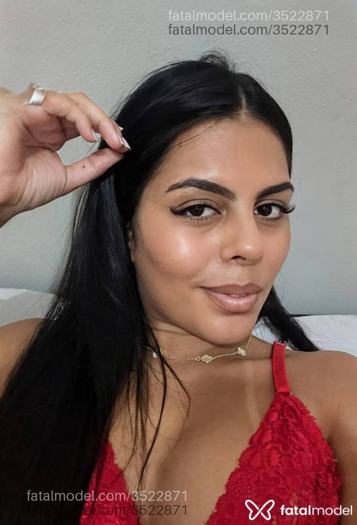 Acompanhante mulher morena (o) de olhos castanhos - Emilly Hastings