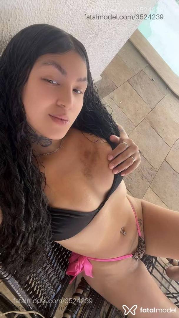 Acompanhante mulher morena (o) de olhos castanhos - Allana Fox