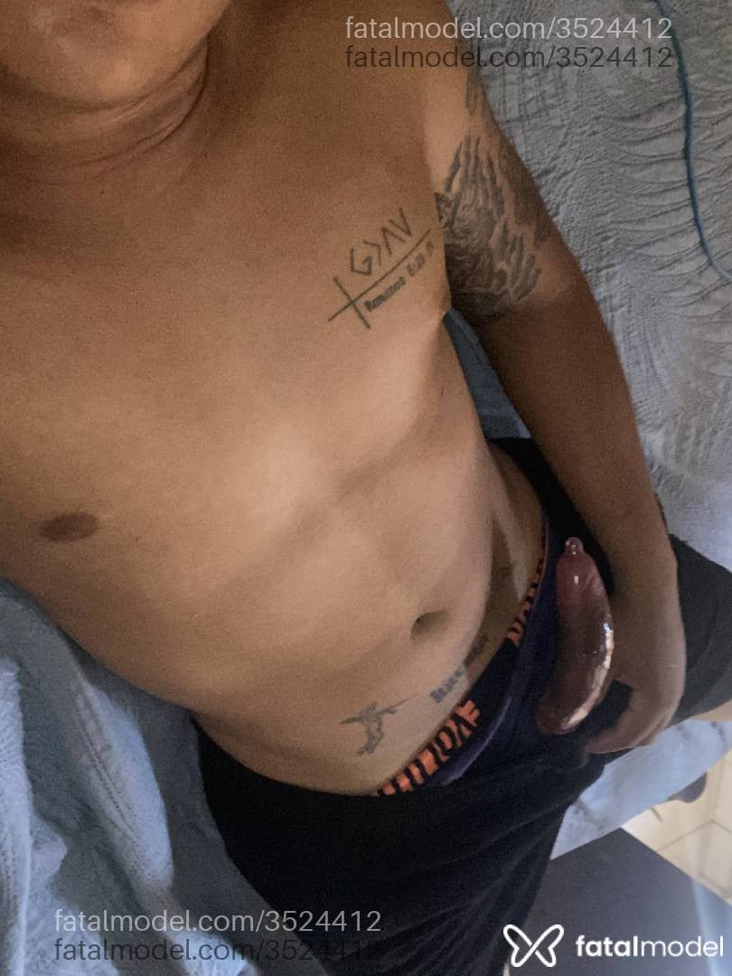 Acompanhante homem morena (o) de olhos castanhos - Lucas