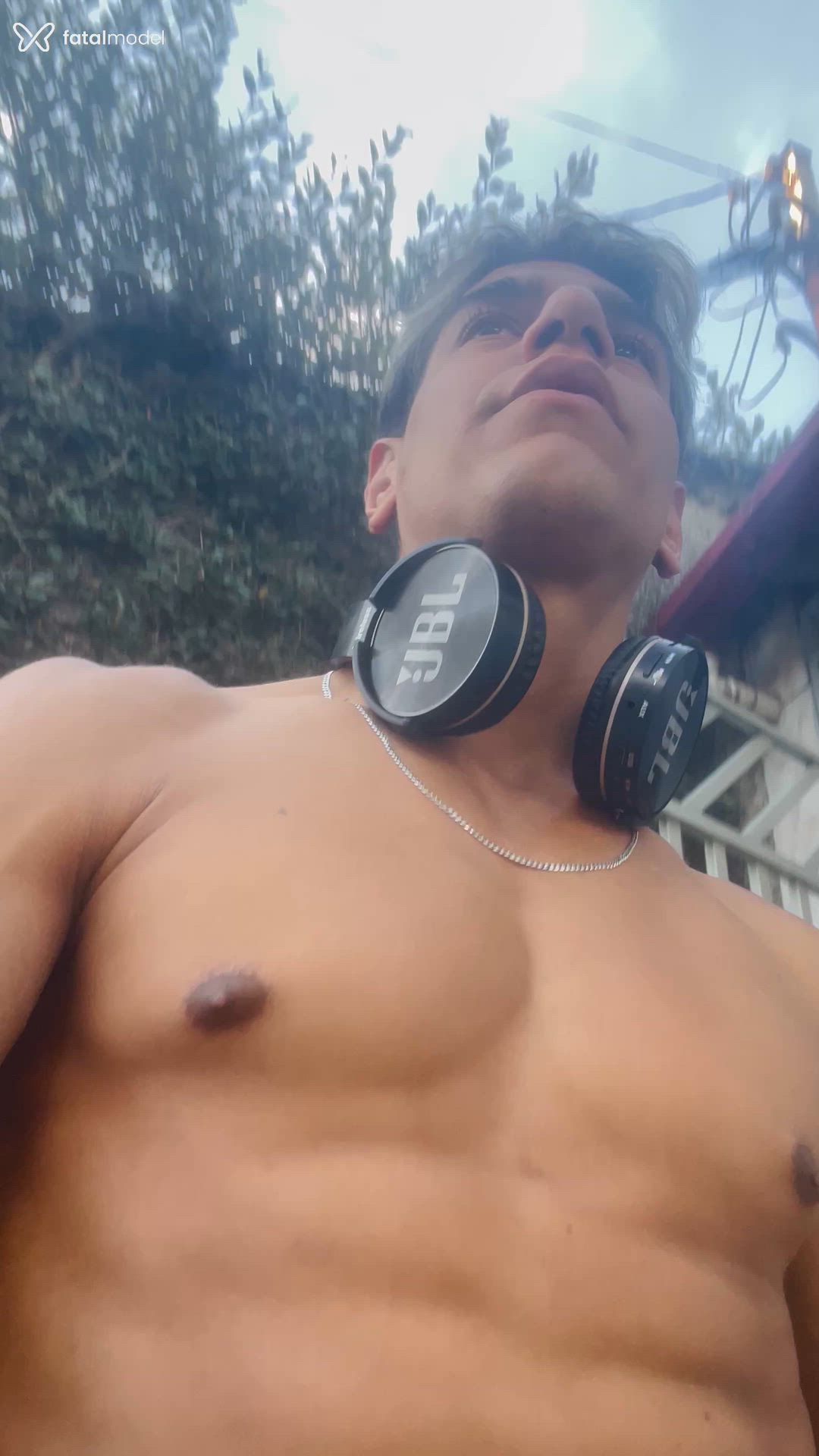 Acompanhante homem morena (o) de olhos pretos - Garotaoofc