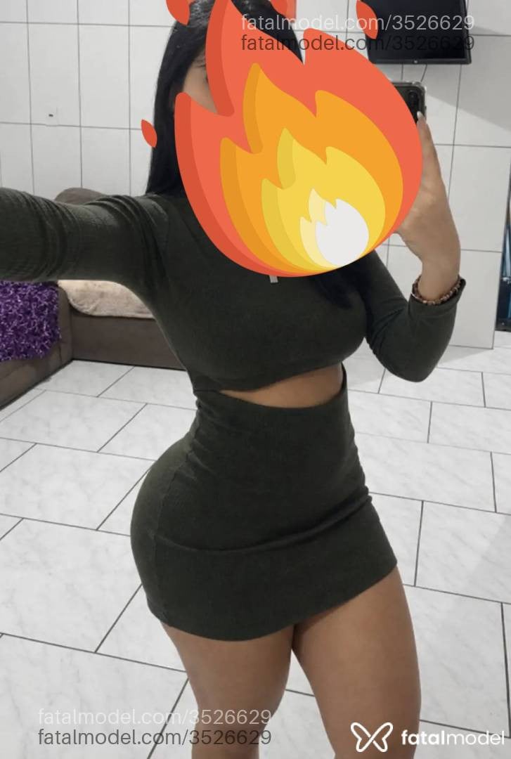 Acompanhante mulher com cabelo castanho de olhos castanhos - Bruna