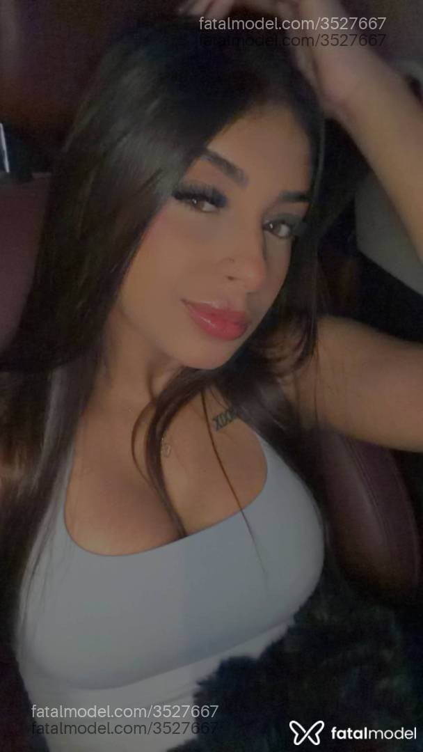 Acompanhante mulher loira (o) de olhos verdes - Gabyy