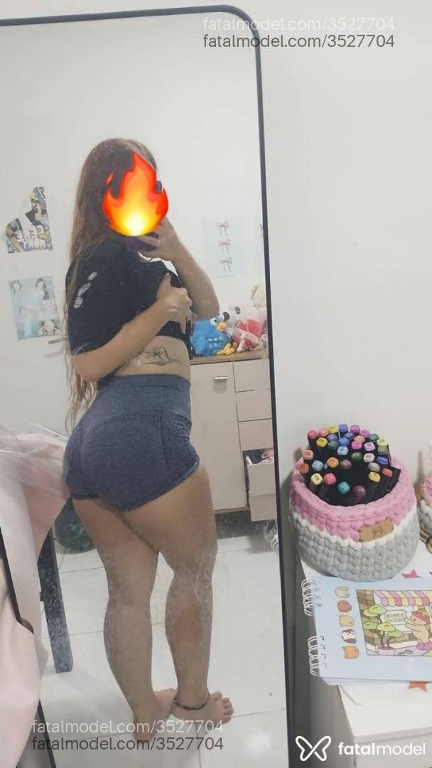 Acompanhante mulher ruiva (o) de olhos castanhos - Lua Nogueira
