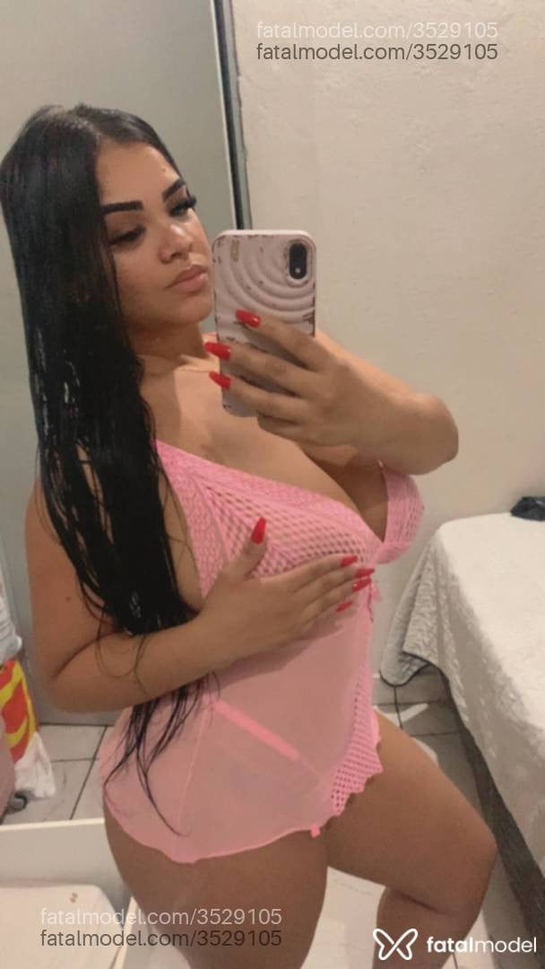 Acompanhante mulher morena (o) de olhos castanhos - Gabii