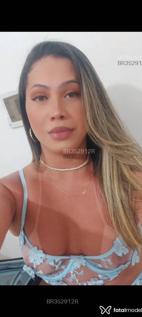 Acompanhante travesti loira (o) de olhos castanhos em Feira de Santana Acompanhante travesti loira (o) de olhos castanhos em Feira de Santana - Mychelly Lyra