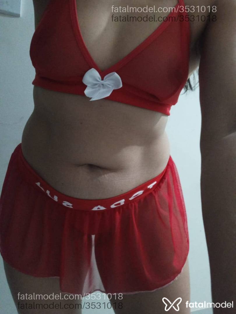 Acompanhante mulher com cabelo castanho de olhos castanhos - Tatysafadinha