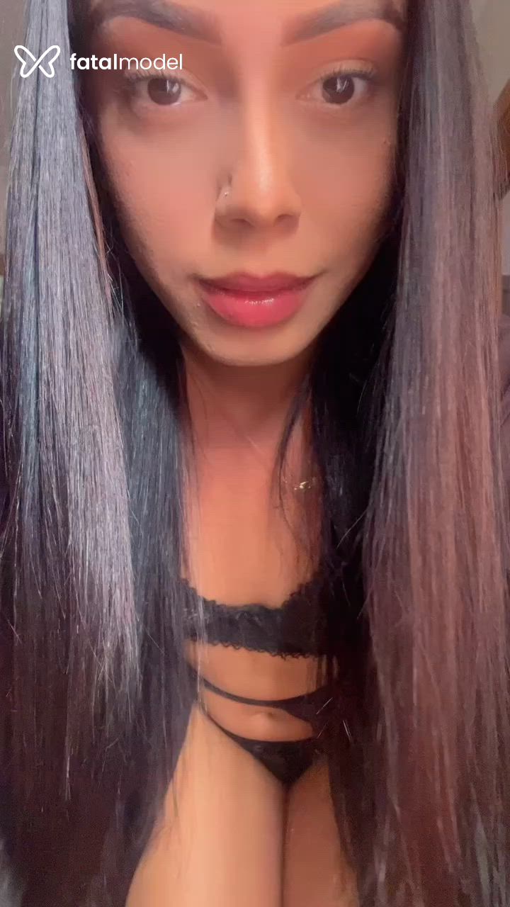Acompanhante mulher morena (o) de olhos castanhos - Larissa Feitosa