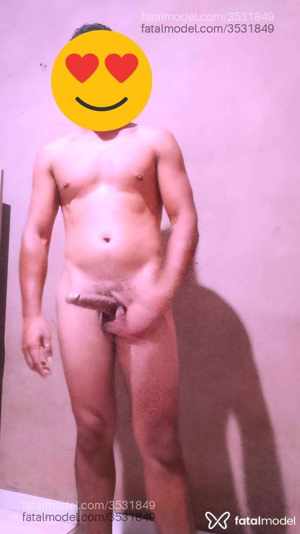 Acompanhante homem morena (o) de olhos castanhos - Bruno