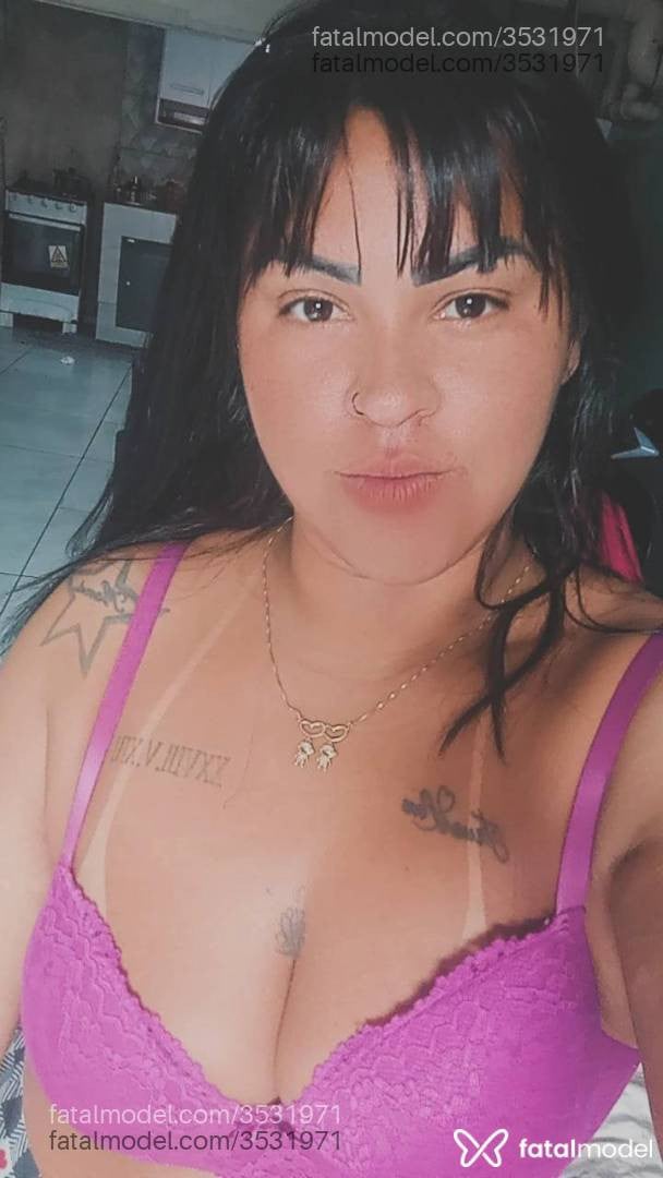Acompanhante mulher morena (o) de olhos castanhos - Josi Angel