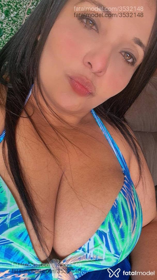 Acompanhante mulher morena (o) de olhos mel - Milla