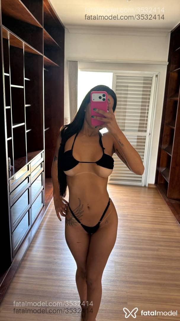 Acompanhante mulher morena (o) de olhos pretos - Rhayssa