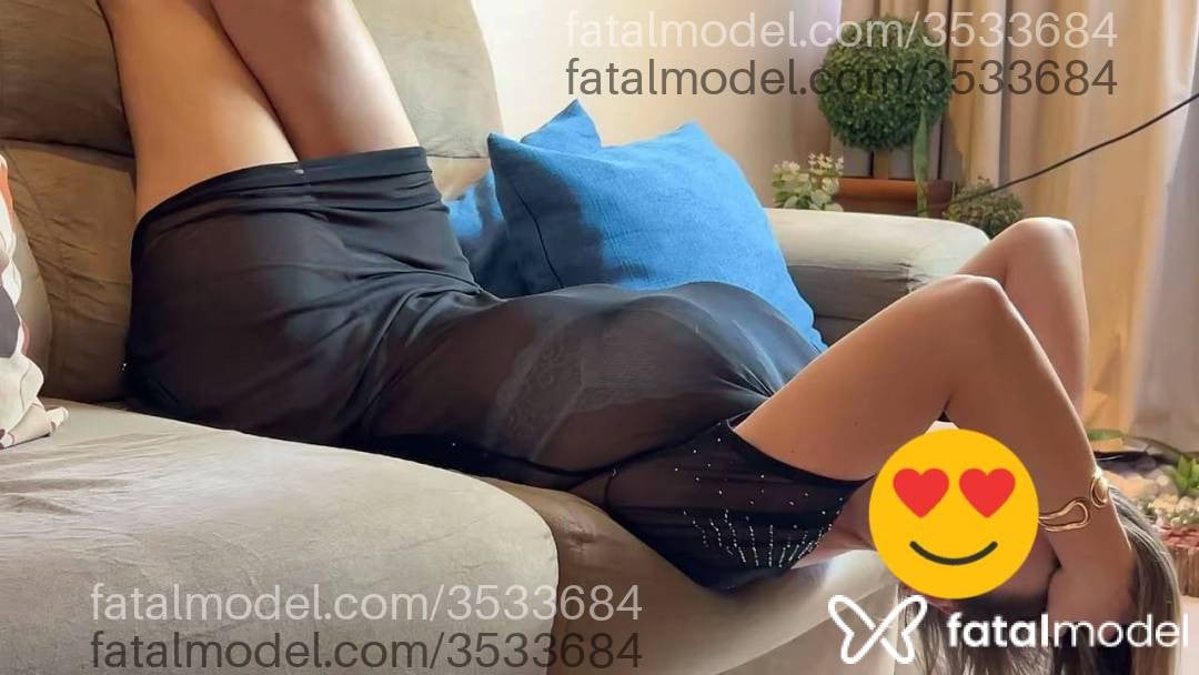Acompanhante mulher loira (o) de olhos verdes - Feiticeir