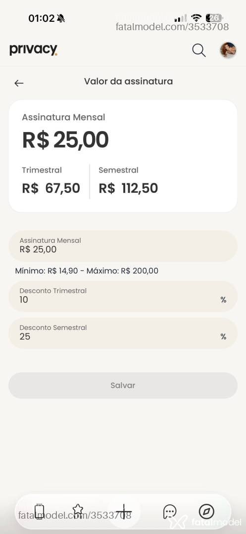 Acompanhante mulher ruiva (o) de olhos castanhos - Rainhadecopas