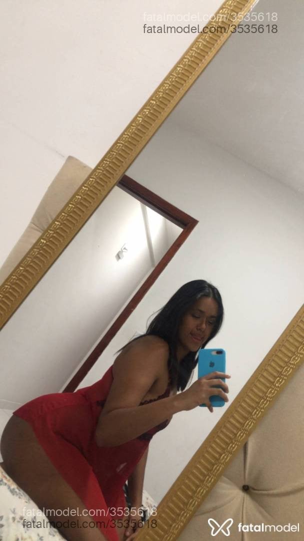 Acompanhante mulher morena (o) de olhos pretos - Bruna Pacheco