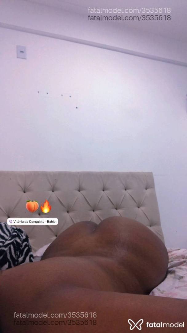 Acompanhante mulher morena (o) de olhos pretos - Bruna Pacheco