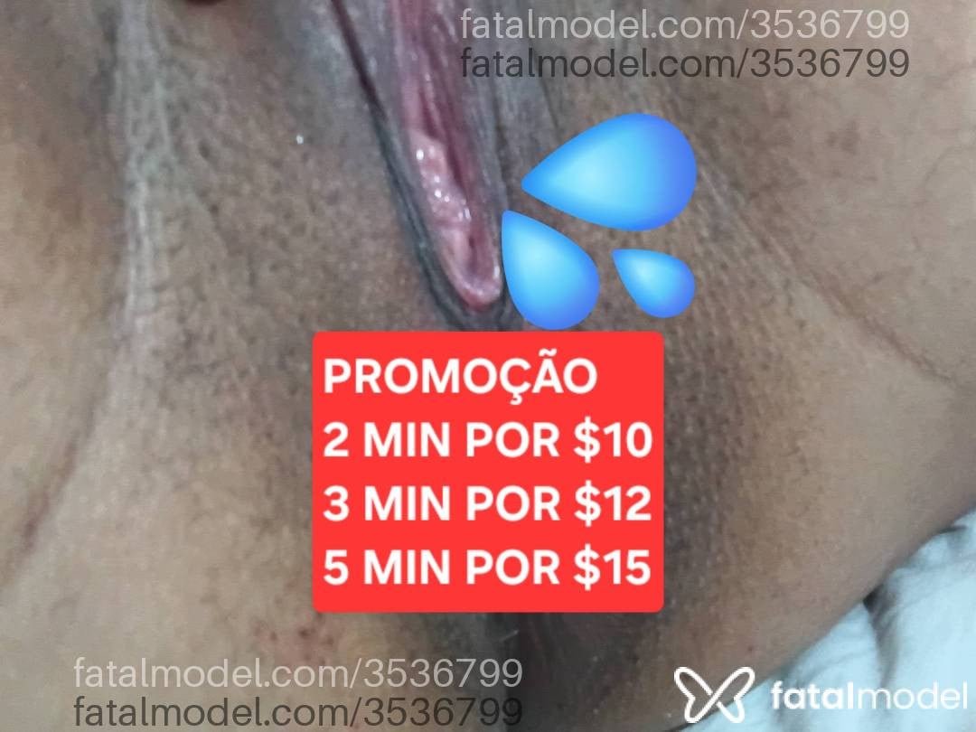 Acompanhante mulher morena (o) de olhos verdes - Jennifer