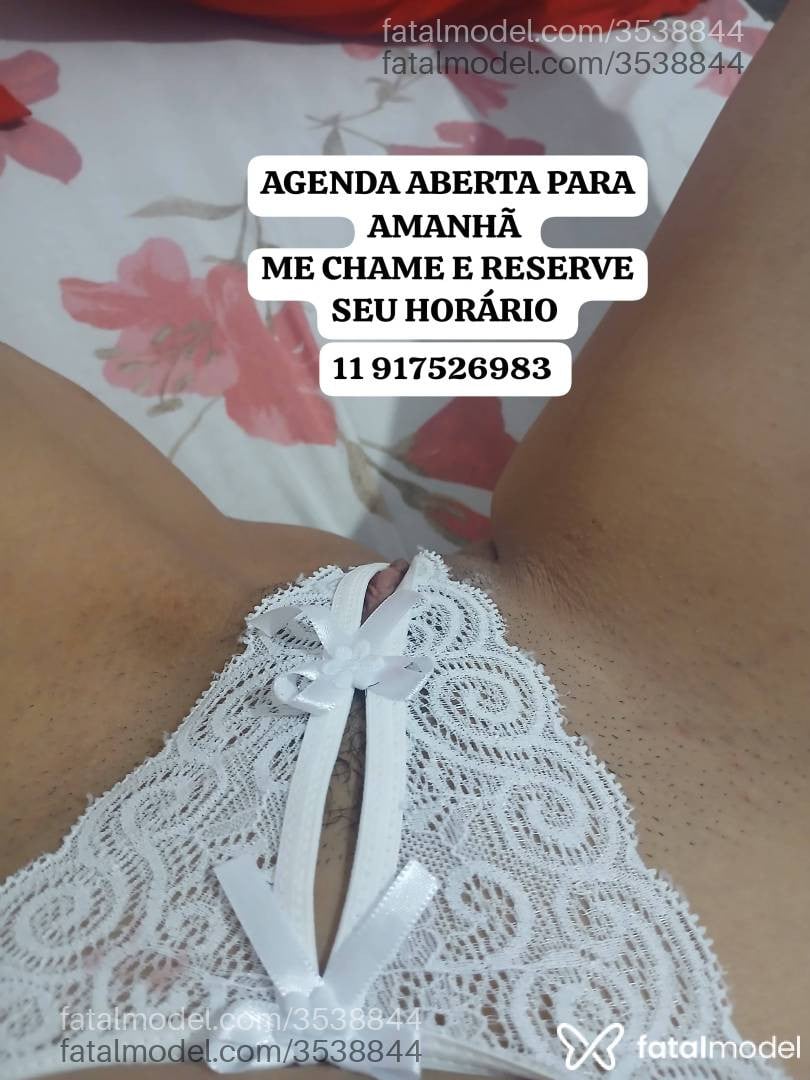 Acompanhante mulher com cabelo castanho de olhos castanhos - Rafaela