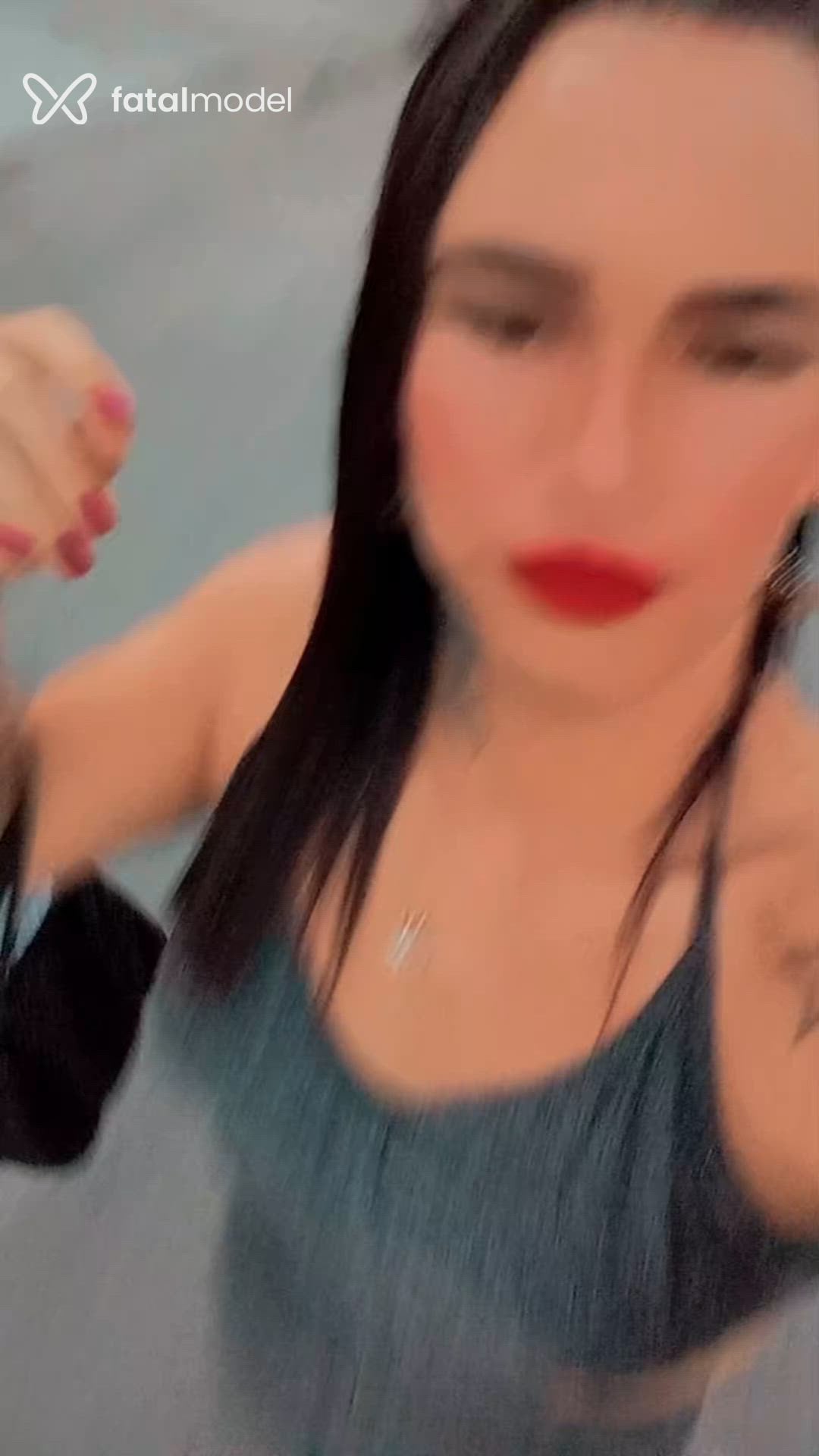 Acompanhante mulher trans morena (o) de olhos castanhos - Arielly Laís