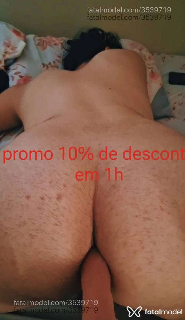 Acompanhante homem com cabelo castanho de olhos castanhos - Cestare