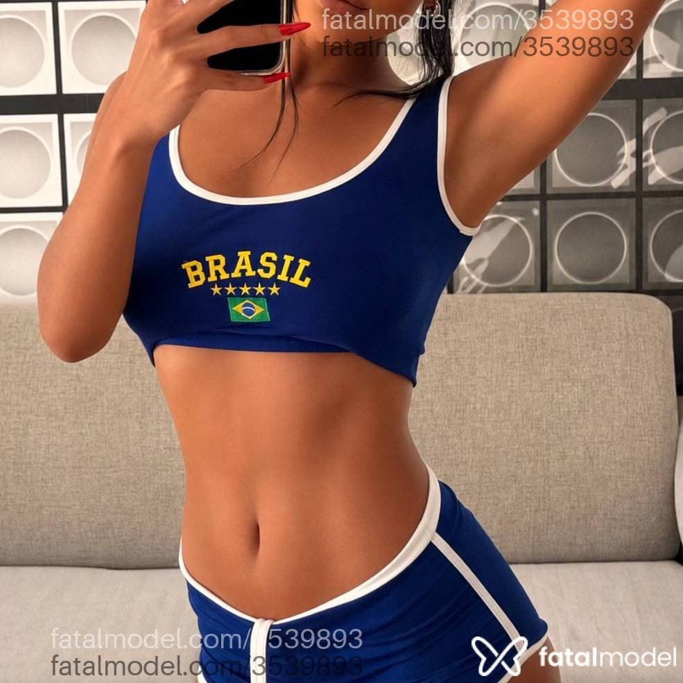 Acompanhante mulher morena (o) de olhos pretos - Kemilly Santos