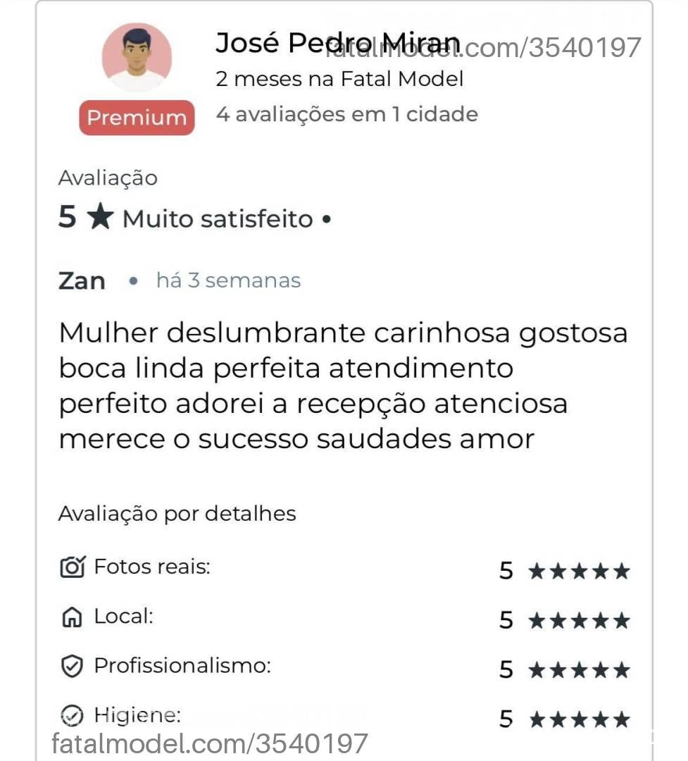 Acompanhante mulher com cabelo castanho de olhos pretos - Gabizinha
