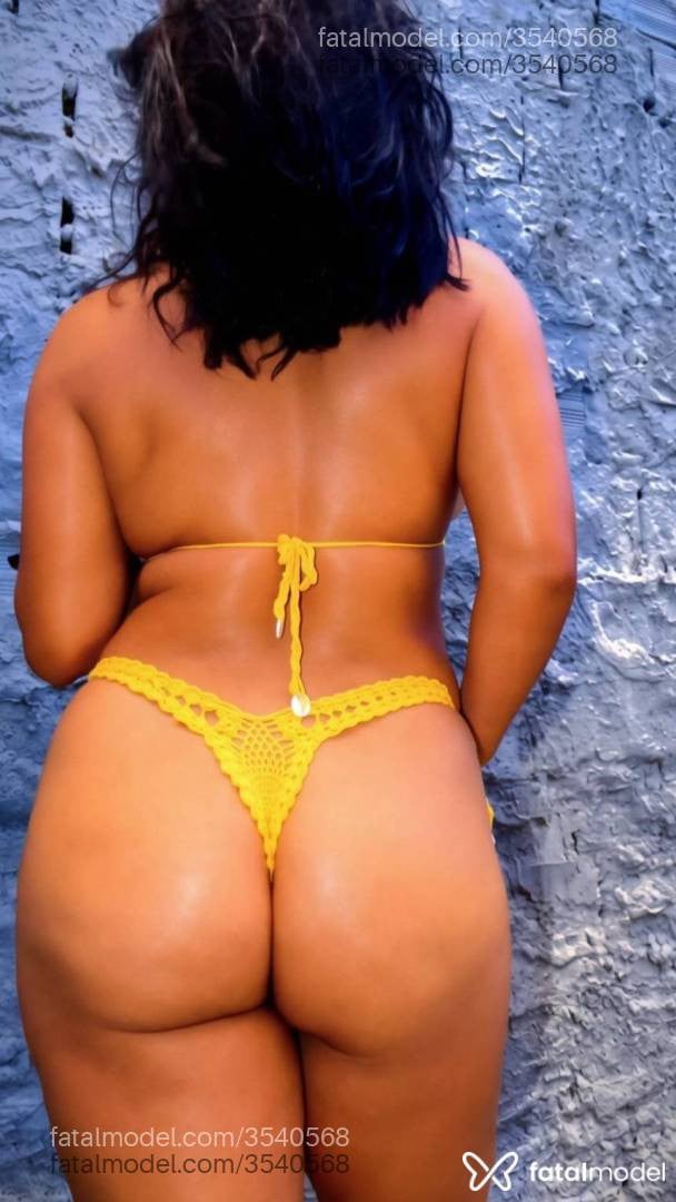 Acompanhante mulher morena (o) de olhos castanhos - Bella Pérola
