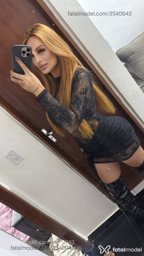 Acompanhante mulher ruiva (o) de olhos mel - Ariel