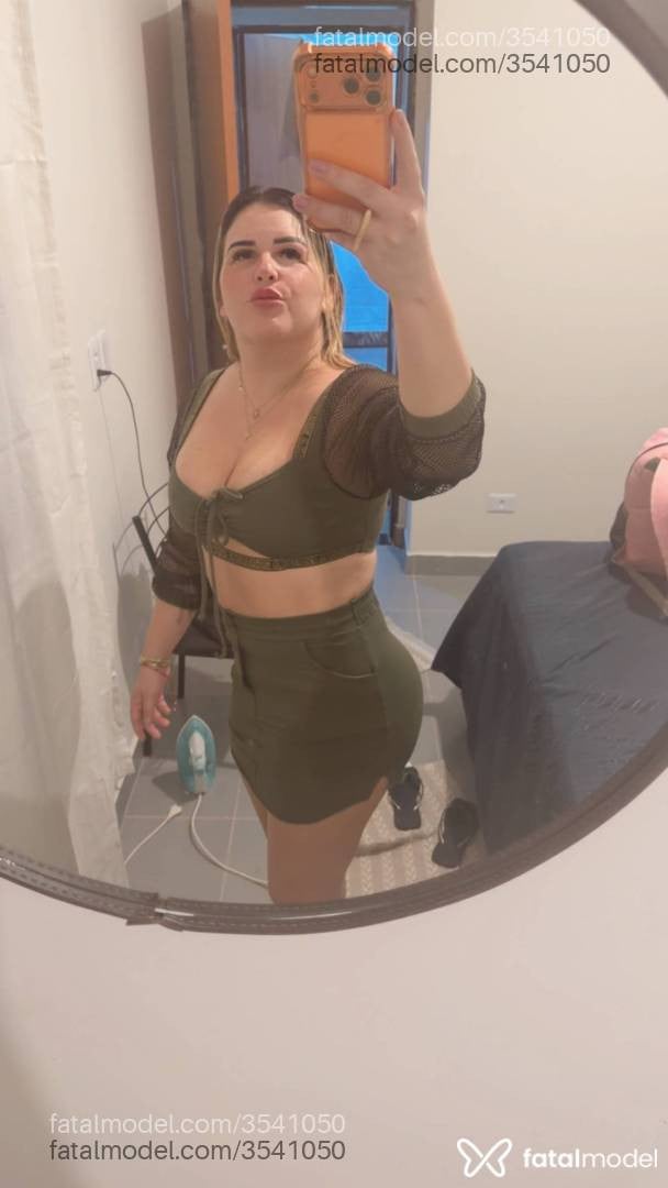 Acompanhante mulher loira (o) de olhos castanhos - Bruna Gaucha