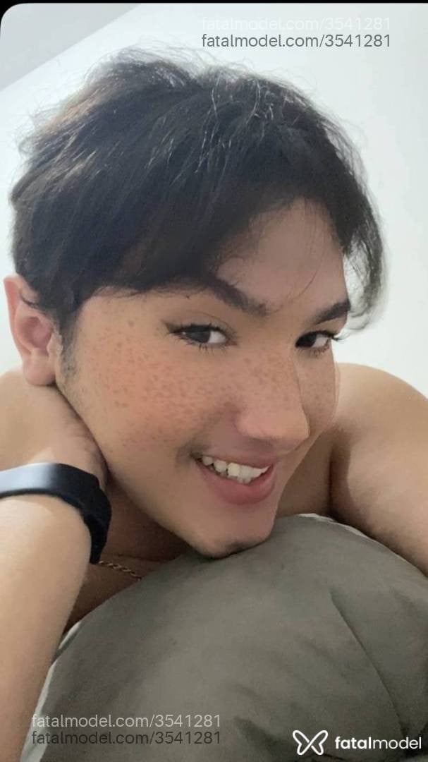 Acompanhante homem com cabelo castanho de olhos castanhos - Kaio Luccas