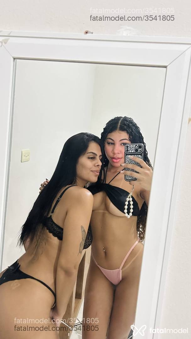 Acompanhante mulher morena (o) de olhos castanhos - Serena