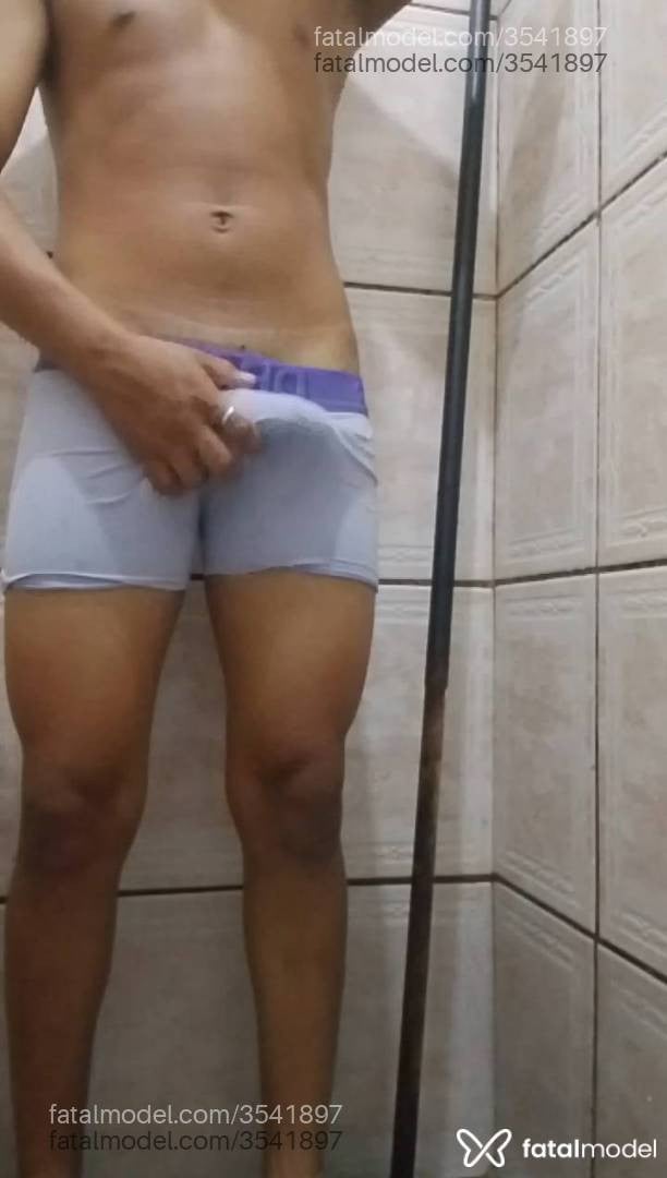 Acompanhante homem morena (o) de olhos castanhos - Ricardinho