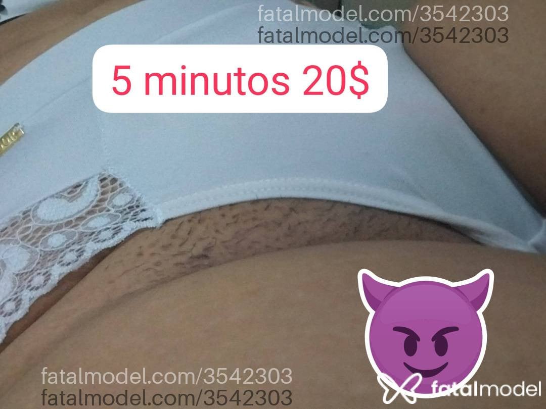 Acompanhante mulher morena (o) de olhos pretos - Marcela