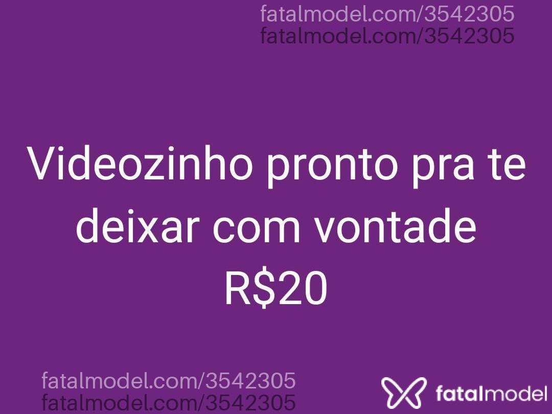Acompanhante mulher com cabelo castanho de olhos castanhos - Beatriz