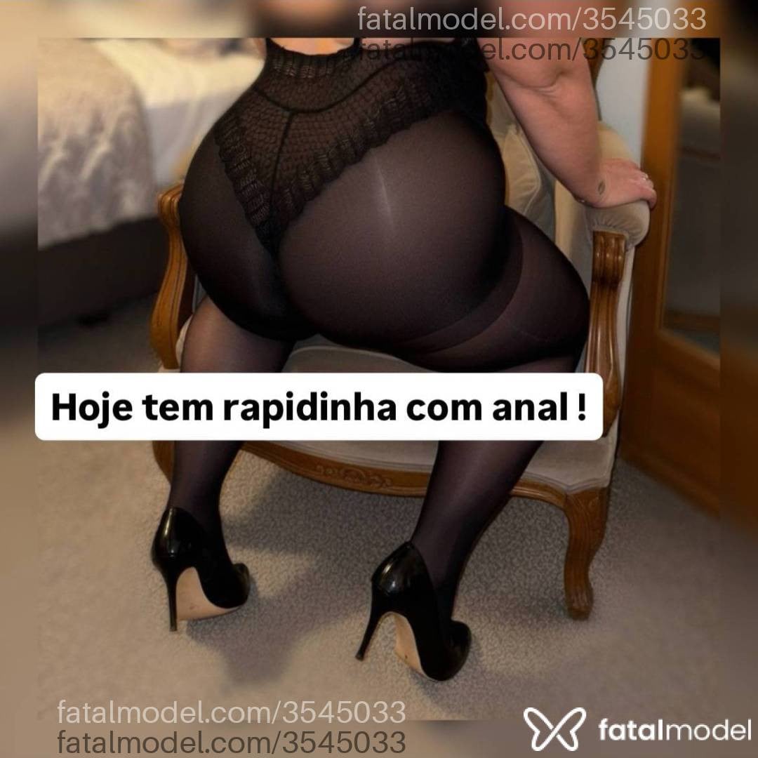 Acompanhante mulher morena (o) de olhos pretos - Candy