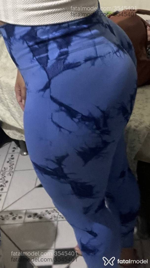 Acompanhante mulher morena (o) de olhos pretos - Jasmyn
