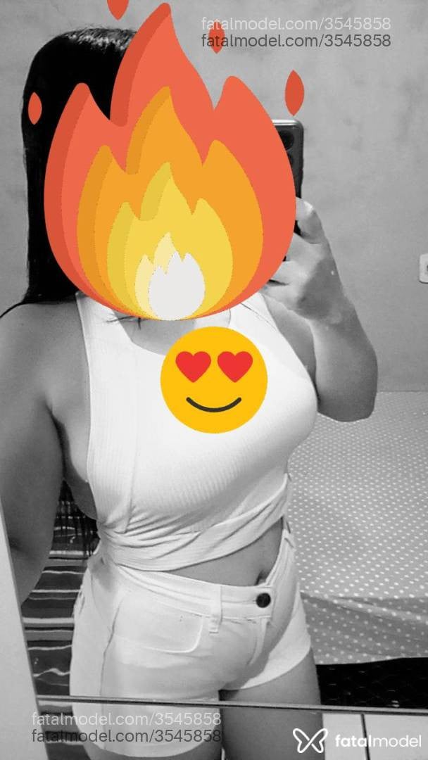 Acompanhante mulher com cabelo castanho de olhos mel - Isabelly