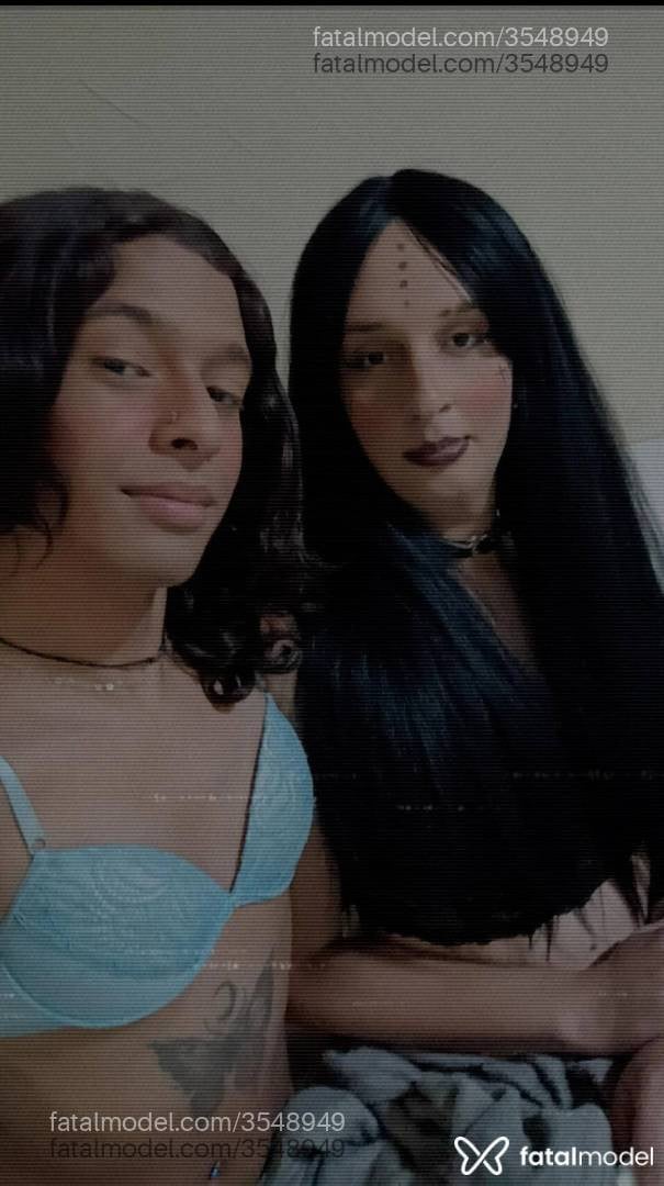 Acompanhante mulher trans morena (o) de olhos castanhos - Elizabeth Victoria