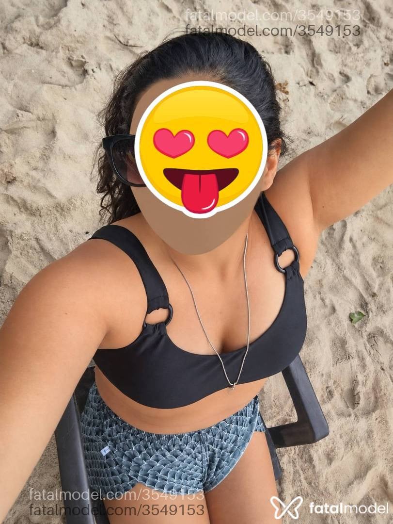 Acompanhante mulher morena (o) de olhos pretos - Amora