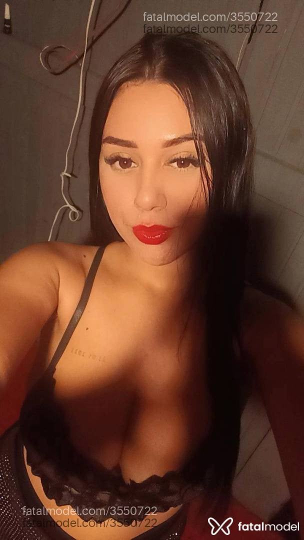 Acompanhante mulher morena (o) de olhos mel - Bruninha Acompanhante mulher morena (o) de olhos mel - Bruninha