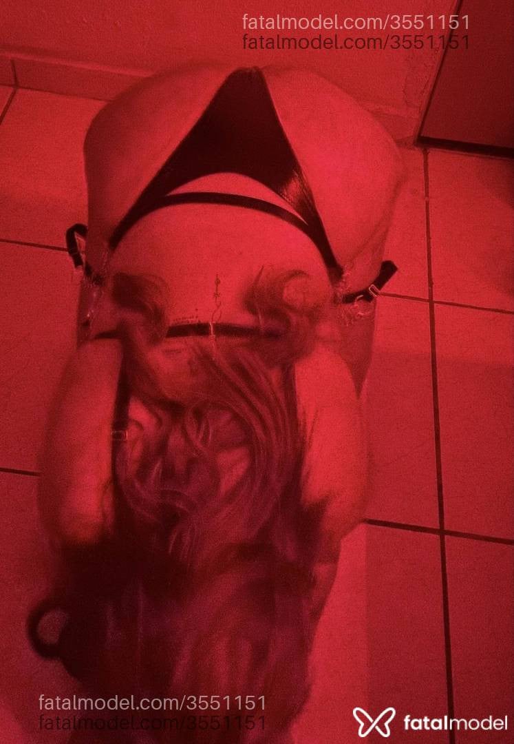 Acompanhante mulher ruiva (o) de olhos castanhos - Tamiris Santos