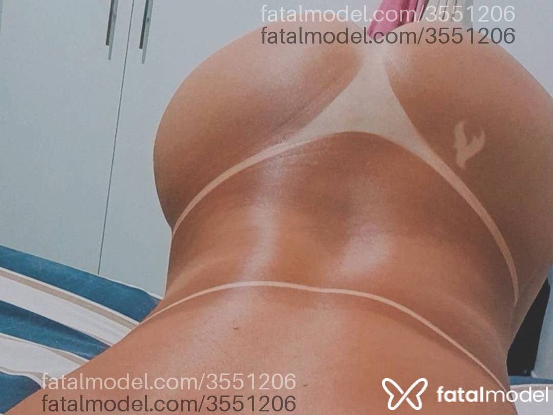 Acompanhante mulher morena (o) de olhos castanhos - Fernanda Amorin
